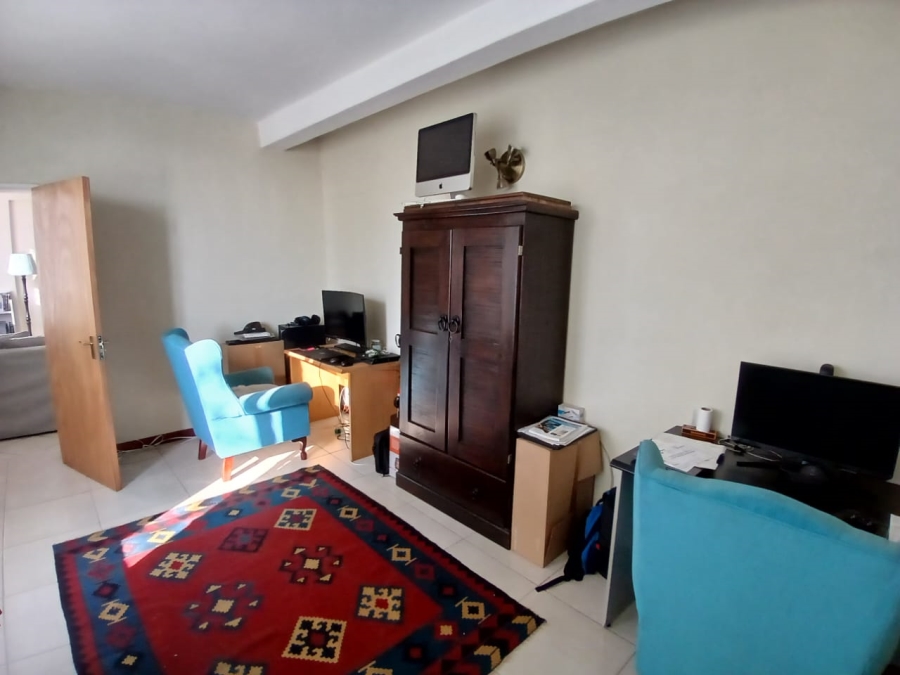 To Let 4 Bedroom Property for Rent in Lambton Gauteng
