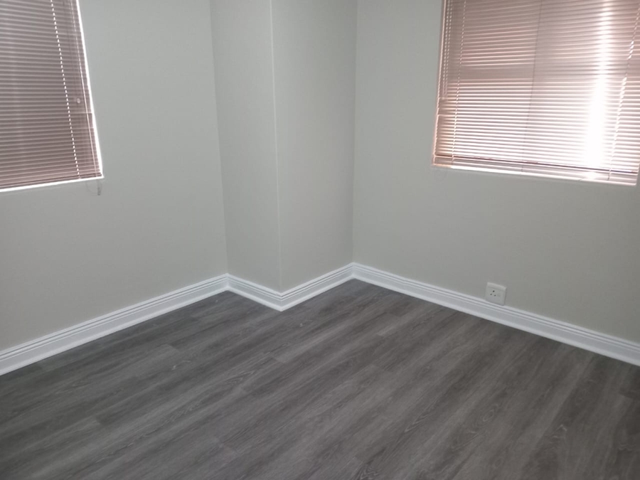 3 Bedroom Property for Sale in Nieuw Muckleneuk Gauteng