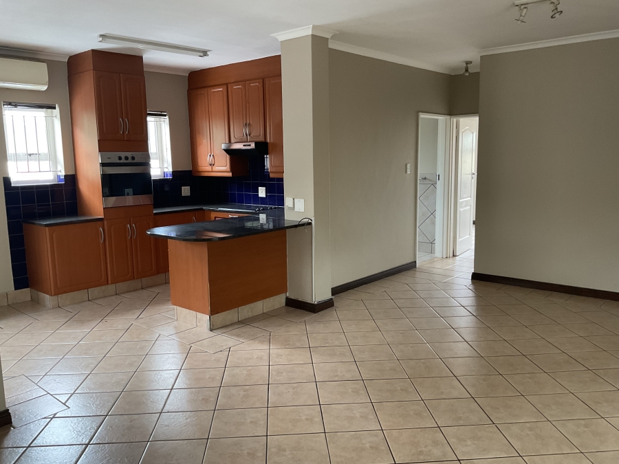 3 Bedroom Property for Sale in Nieuw Muckleneuk Gauteng