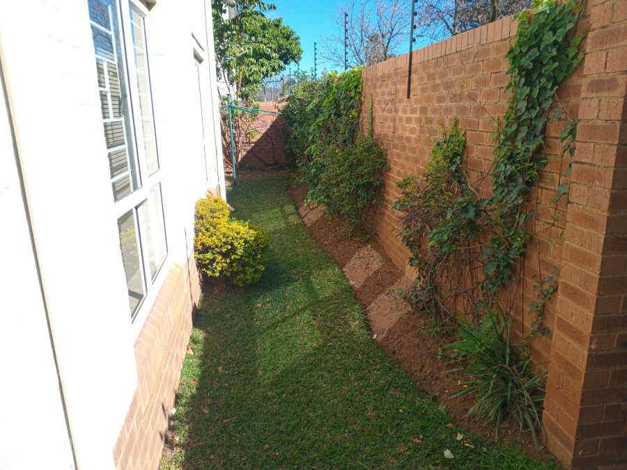 3 Bedroom Property for Sale in Nieuw Muckleneuk Gauteng