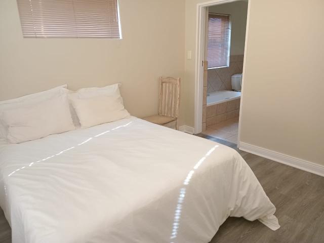 3 Bedroom Property for Sale in Nieuw Muckleneuk Gauteng