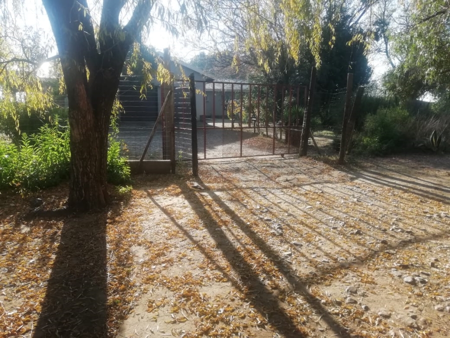 4 Bedroom Property for Sale in Louisrus Gauteng