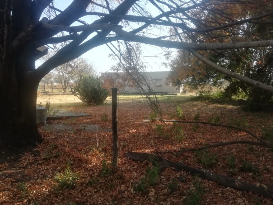 4 Bedroom Property for Sale in Louisrus Gauteng
