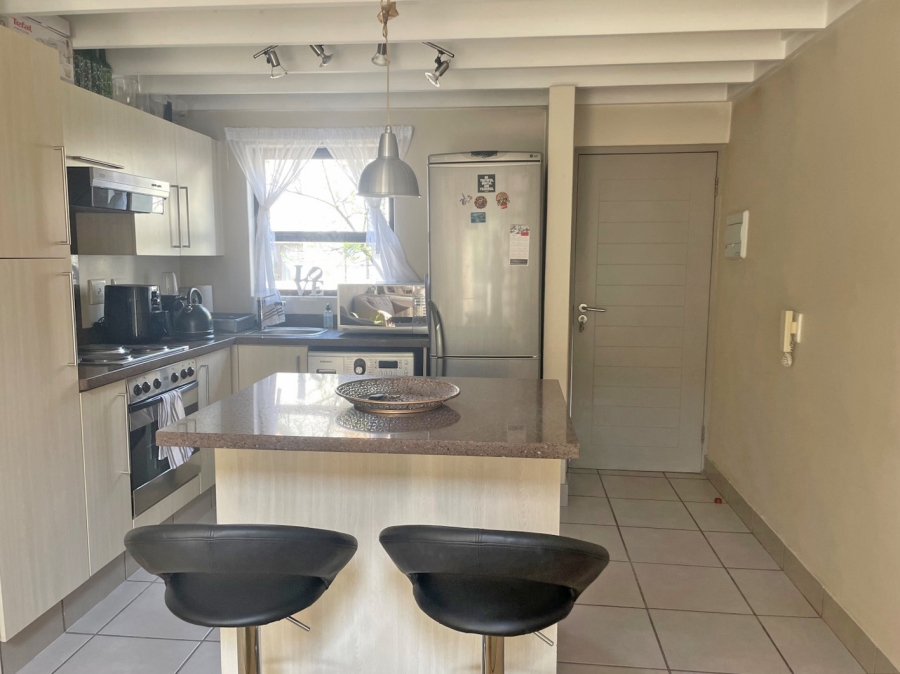 To Let 1 Bedroom Property for Rent in Lonehill Gauteng