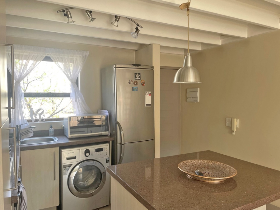 To Let 1 Bedroom Property for Rent in Lonehill Gauteng