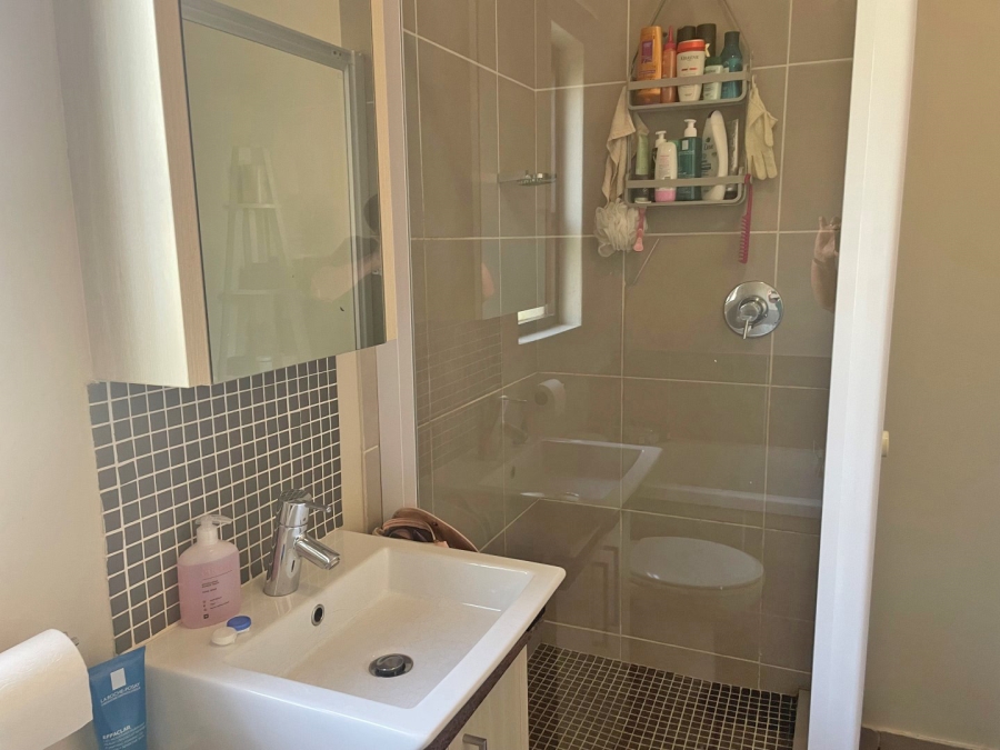 To Let 1 Bedroom Property for Rent in Lonehill Gauteng