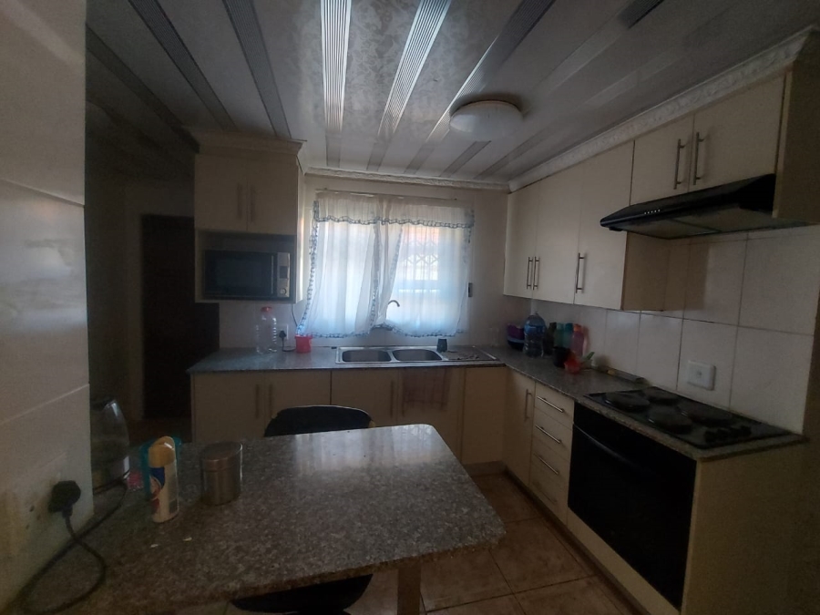 4 Bedroom Property for Sale in Mamelodi Gauteng