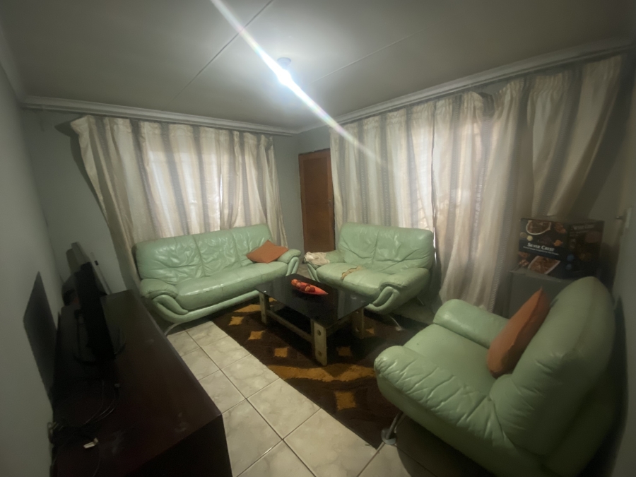 To Let 3 Bedroom Property for Rent in Atteridgeville Gauteng