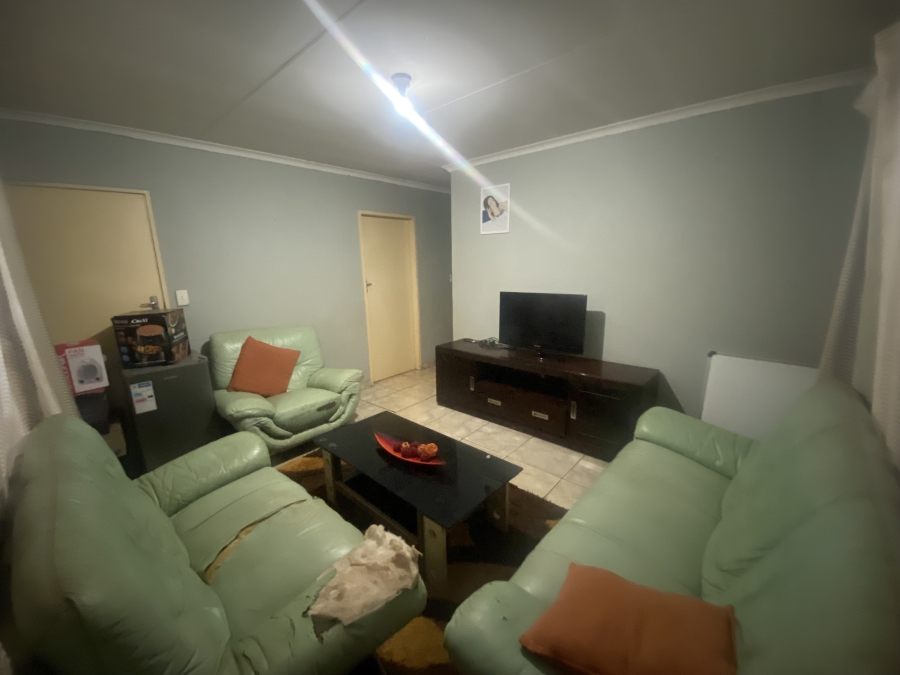 To Let 3 Bedroom Property for Rent in Atteridgeville Gauteng