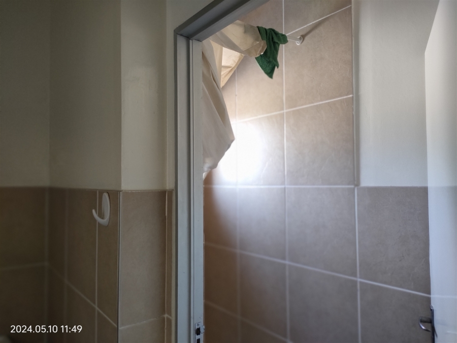 To Let commercial Property for Rent in Olivedale Gauteng