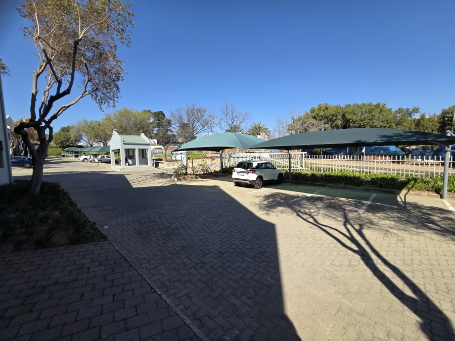 To Let commercial Property for Rent in Halfway House Gauteng