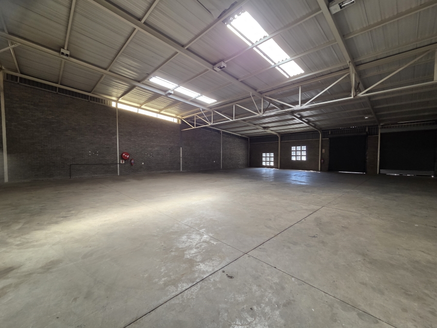 To Let commercial Property for Rent in Halfway House Gauteng