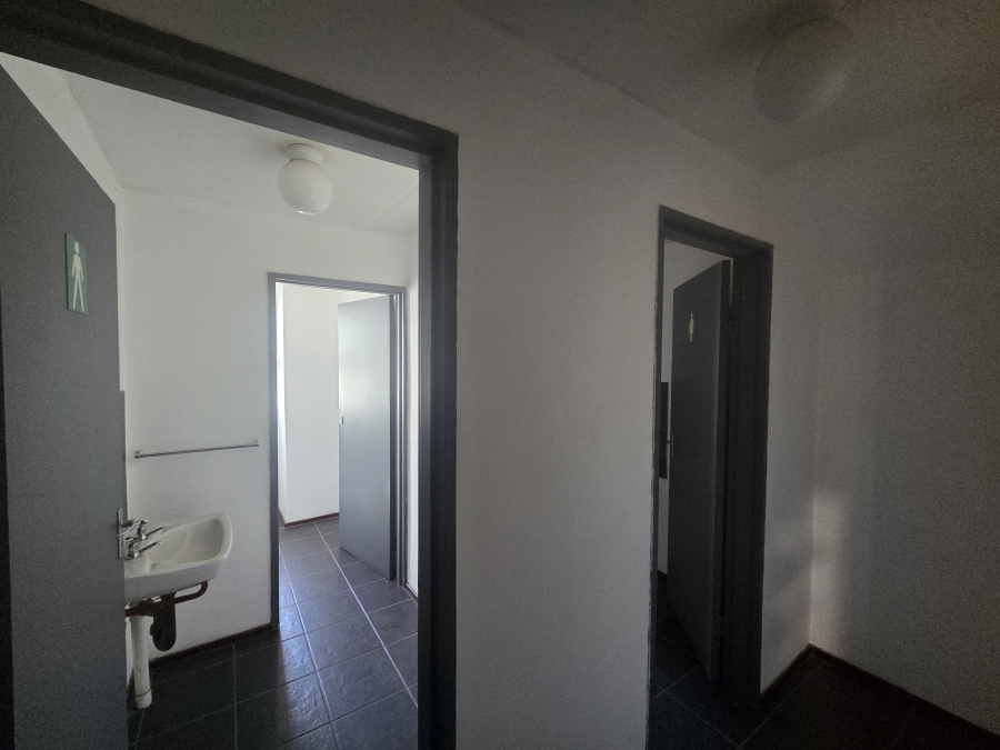 To Let commercial Property for Rent in Halfway House Gauteng