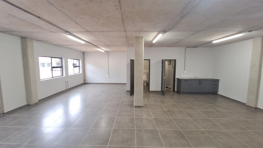 To Let commercial Property for Rent in Nooitgedacht Gauteng