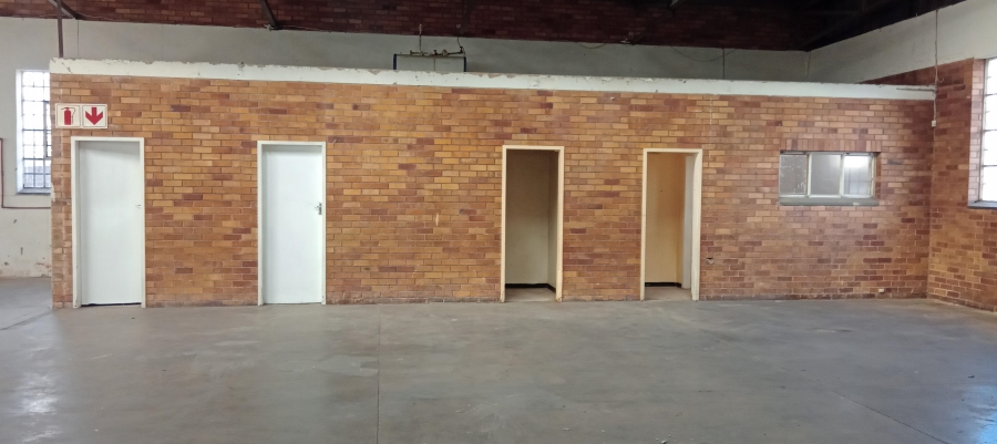 To Let commercial Property for Rent in Benrose Gauteng