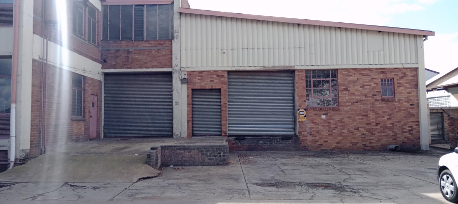To Let commercial Property for Rent in Benrose Gauteng