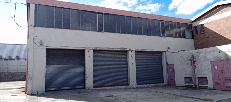 To Let commercial Property for Rent in Benrose Gauteng