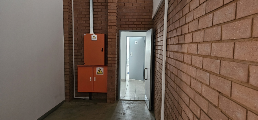 Commercial Property for Sale in Sterkfontein A H Gauteng