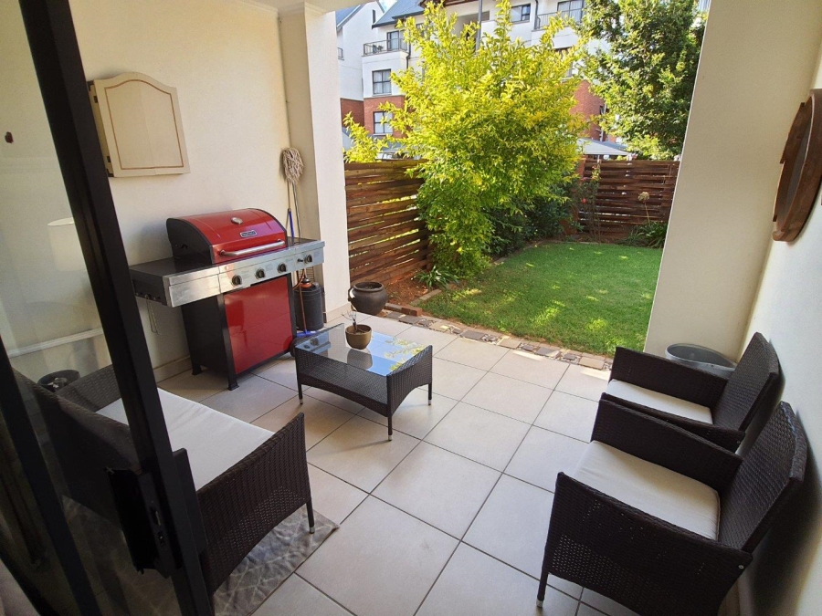 3 Bedroom Property for Sale in Greenstone Crest Gauteng