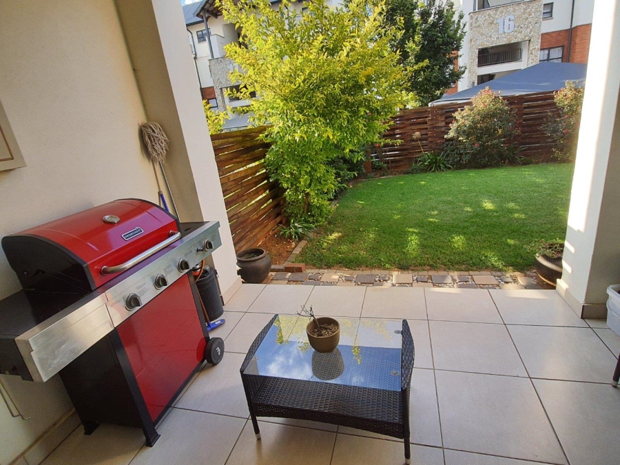 3 Bedroom Property for Sale in Greenstone Crest Gauteng