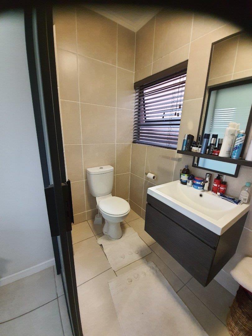 3 Bedroom Property for Sale in Greenstone Crest Gauteng