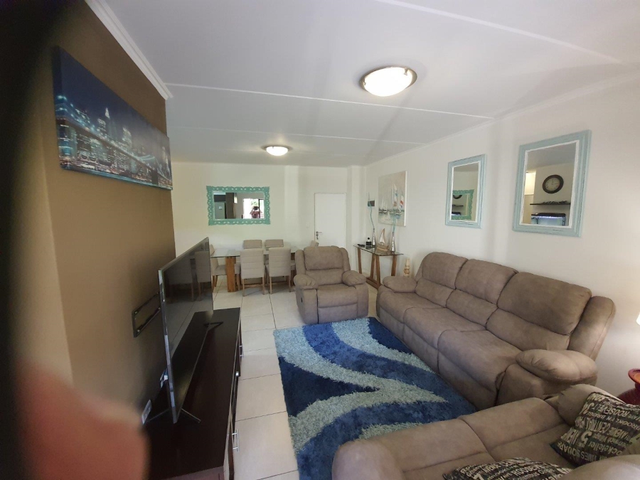 3 Bedroom Property for Sale in Greenstone Crest Gauteng