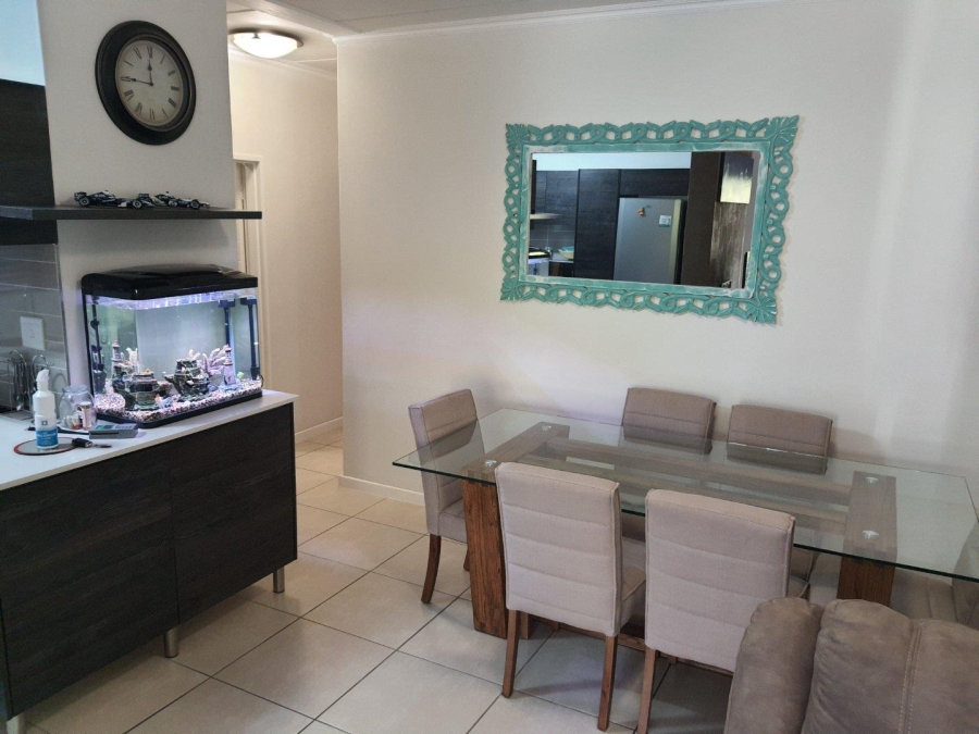 3 Bedroom Property for Sale in Greenstone Crest Gauteng