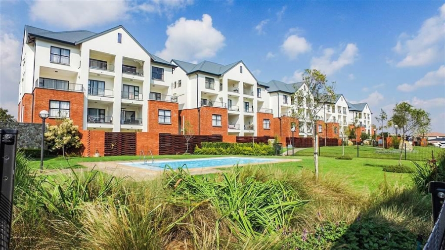3 Bedroom Property for Sale in Greenstone Crest Gauteng