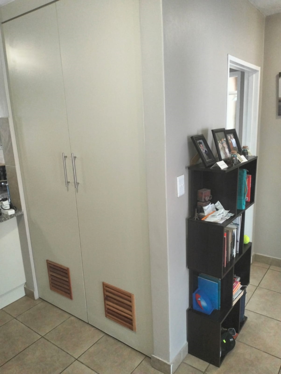 2 Bedroom Property for Sale in Montana Gauteng