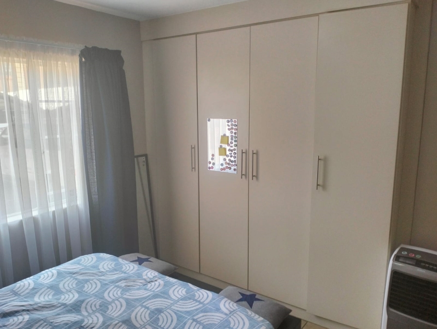 2 Bedroom Property for Sale in Montana Gauteng