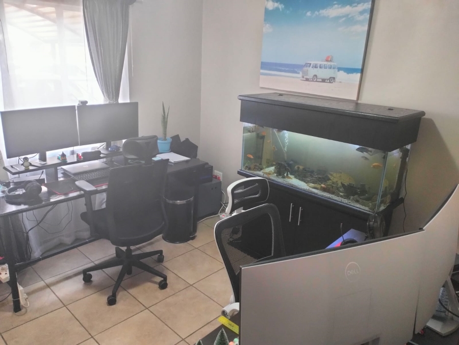 2 Bedroom Property for Sale in Montana Gauteng