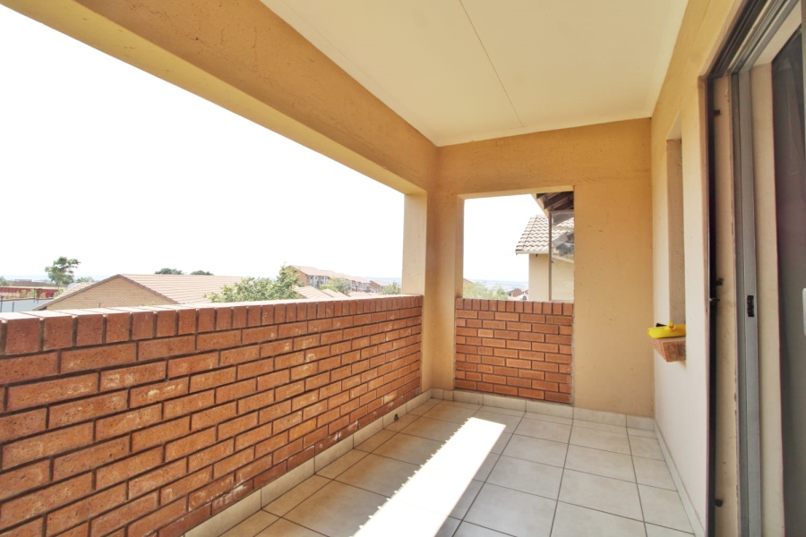 3 Bedroom Property for Sale in Noordwyk Gauteng