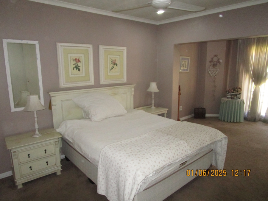 5 Bedroom Property for Sale in Isandovale Gauteng