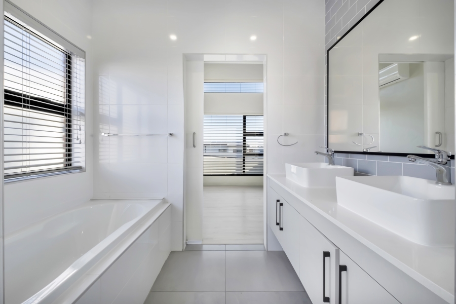 4 Bedroom Property for Sale in Craigavon Gauteng