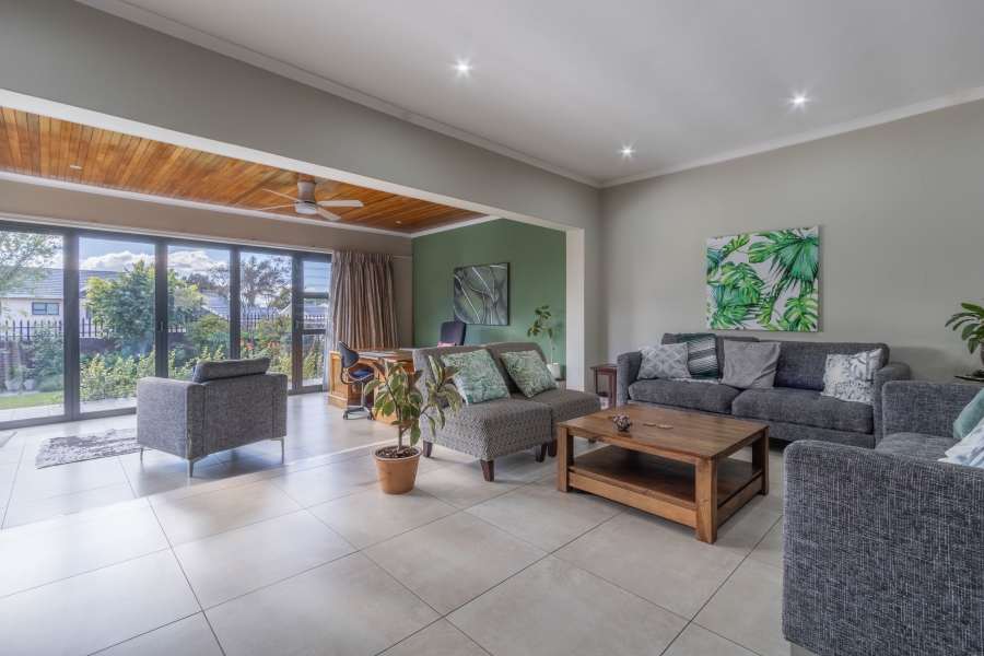 4 Bedroom Property for Sale in Eden Glen Gauteng