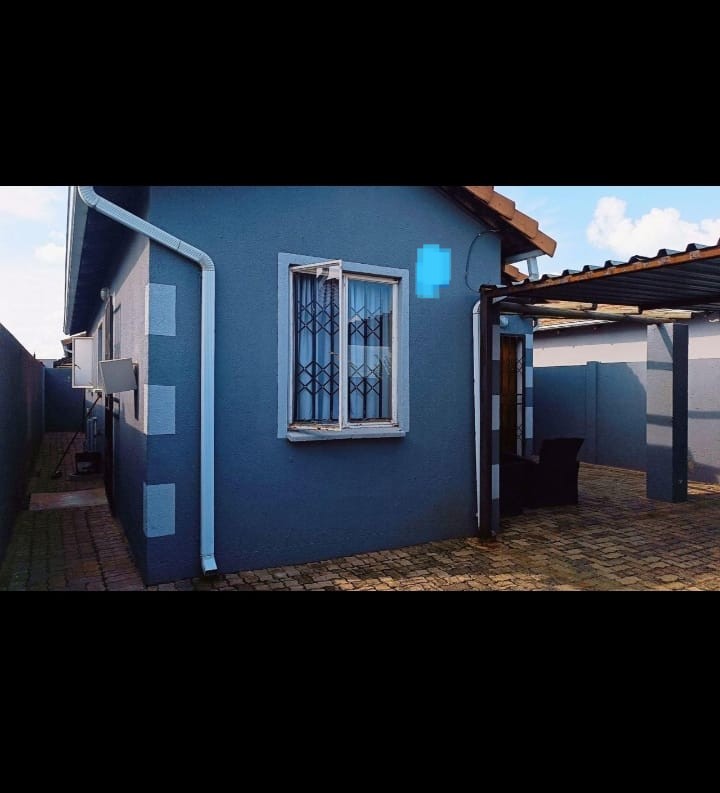 3 Bedroom Property for Sale in Windmill Park Gauteng