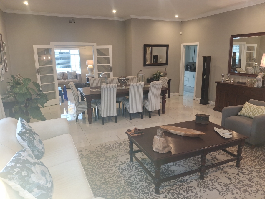 3 Bedroom Property for Sale in Airfield Gauteng