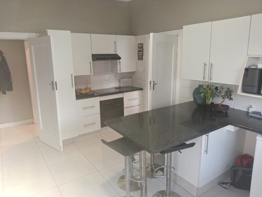 3 Bedroom Property for Sale in Airfield Gauteng