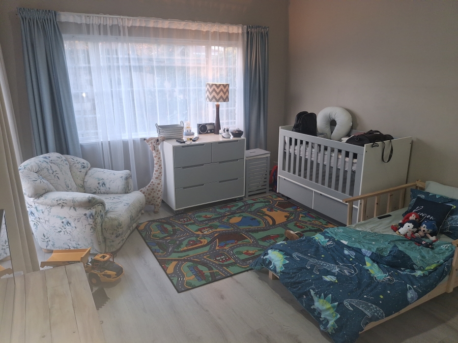 3 Bedroom Property for Sale in Airfield Gauteng