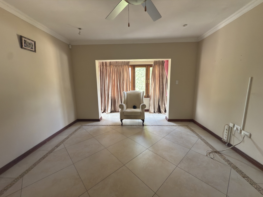 4 Bedroom Property for Sale in Ruimsig Country Estate Gauteng
