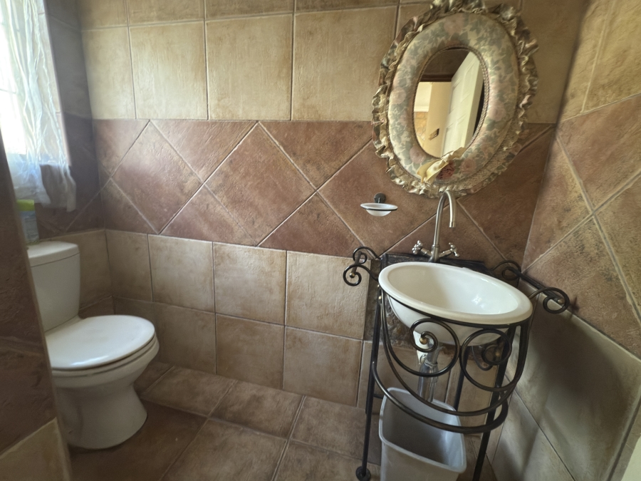 4 Bedroom Property for Sale in Ruimsig Country Estate Gauteng