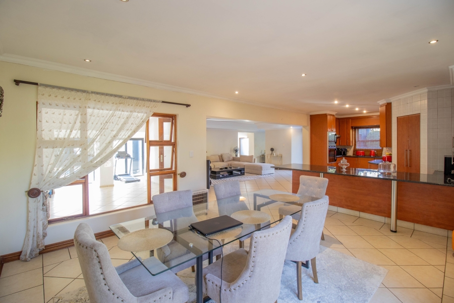 4 Bedroom Property for Sale in Ruimsig Gauteng