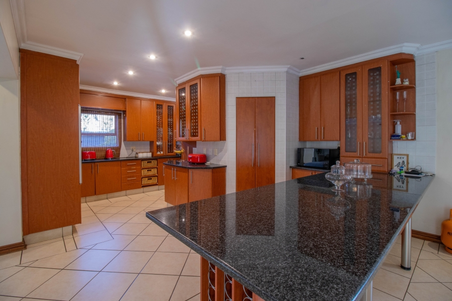4 Bedroom Property for Sale in Ruimsig Gauteng