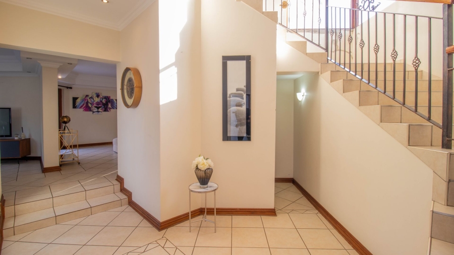4 Bedroom Property for Sale in Ruimsig Gauteng