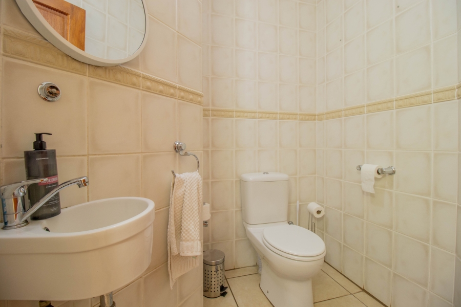 4 Bedroom Property for Sale in Ruimsig Gauteng