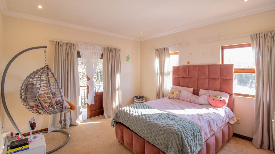 4 Bedroom Property for Sale in Ruimsig Gauteng