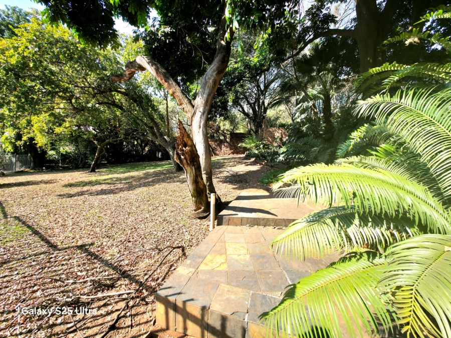 6 Bedroom Property for Sale in Magalieskruin Gauteng
