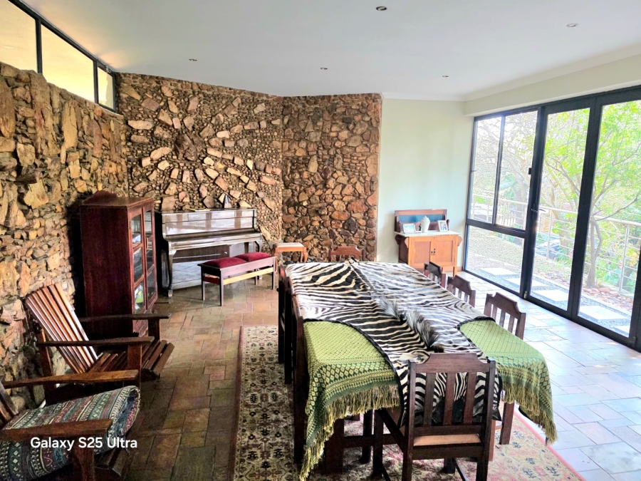 6 Bedroom Property for Sale in Magalieskruin Gauteng