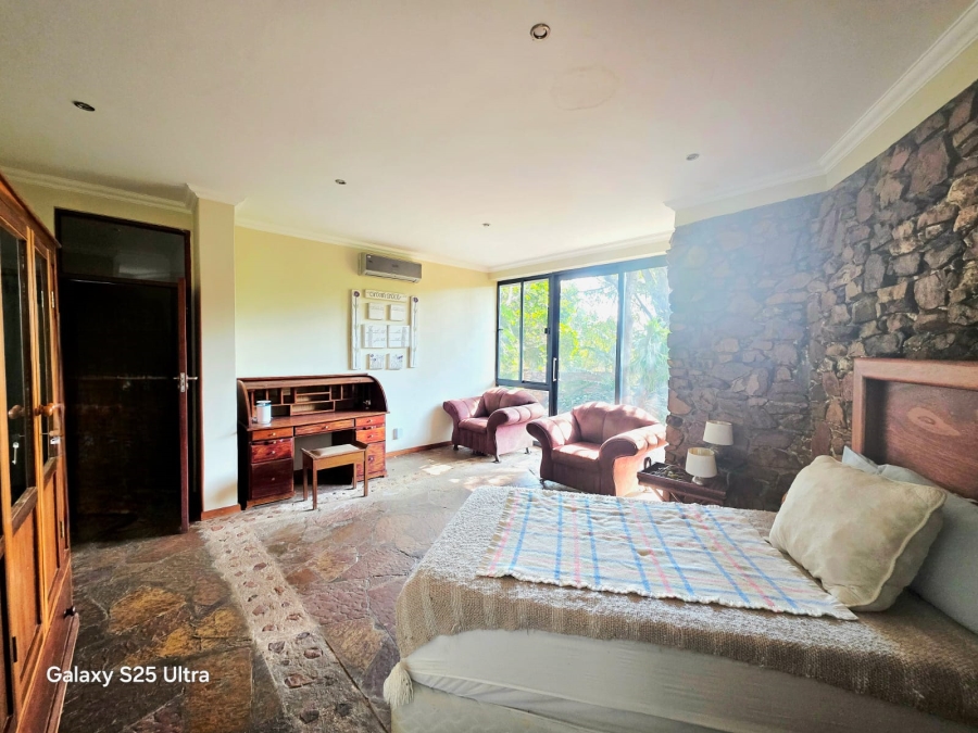 6 Bedroom Property for Sale in Magalieskruin Gauteng