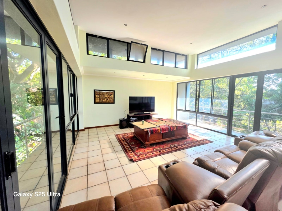 6 Bedroom Property for Sale in Magalieskruin Gauteng